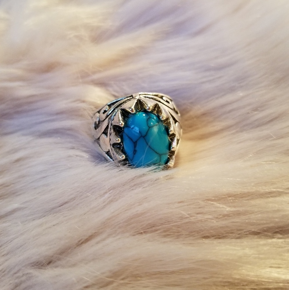 💎 Green resin stone ring - Picture 4 of 6